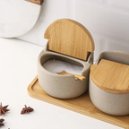 Pote de Tempero Boho em Cerâmica com Tampa de Bambu Artesanal